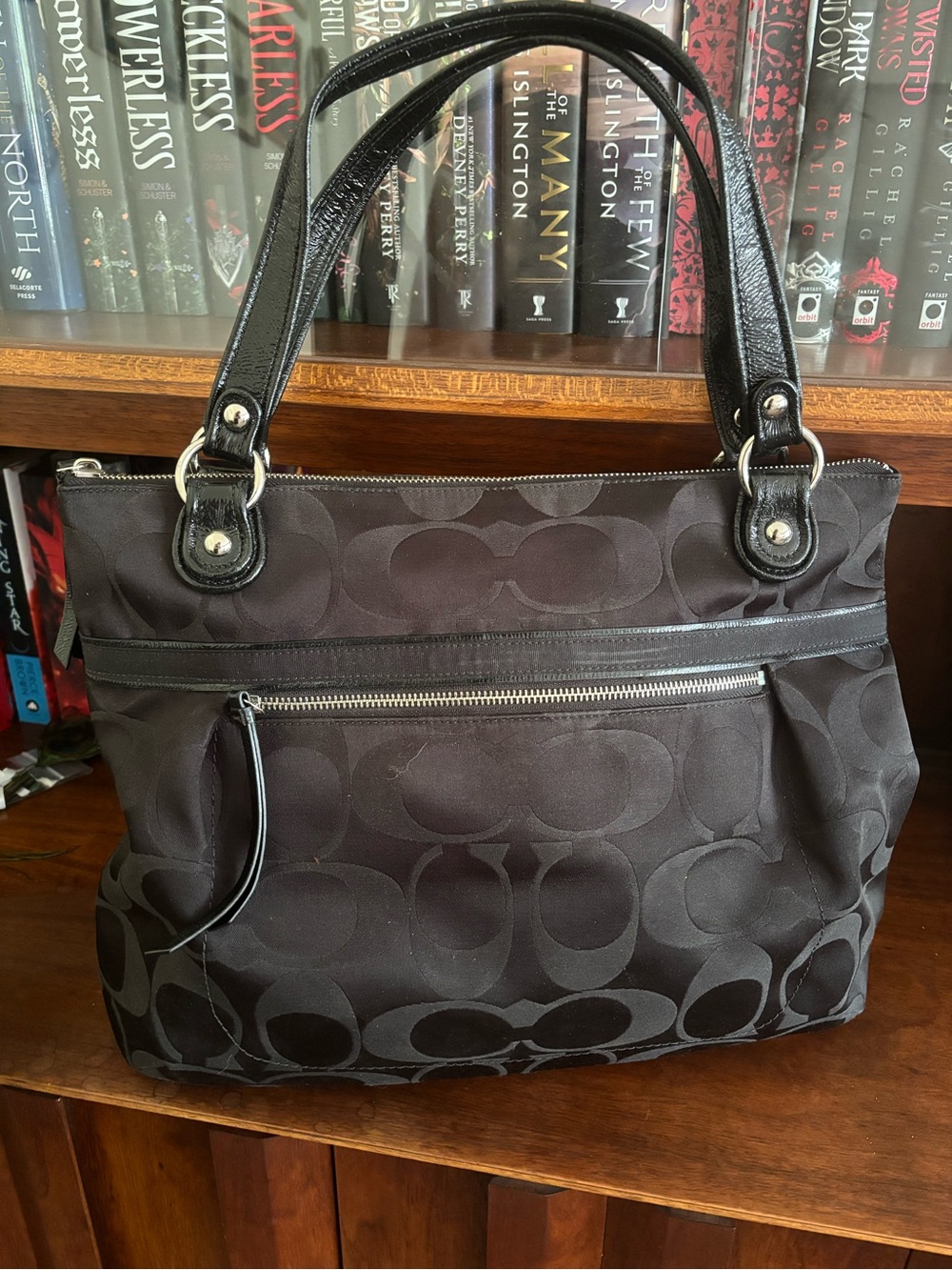 Coach 2011 Black Signature Canvas Tote Patent Leather Handles Front Zip Pocket